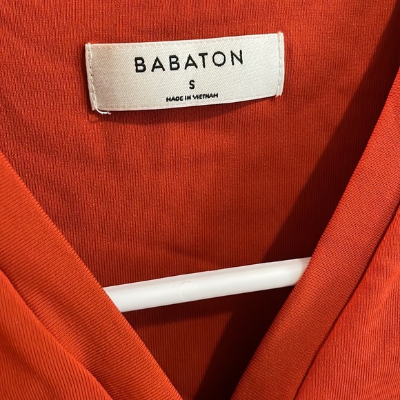 Aritzia Babaton flambeau red aritzia Henley Longsleeve Bodysuit Size Xs - Picture 4 of 6